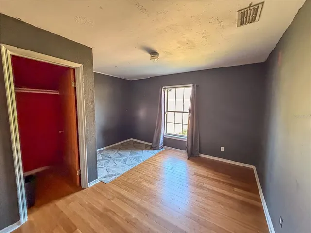 a view of empty room