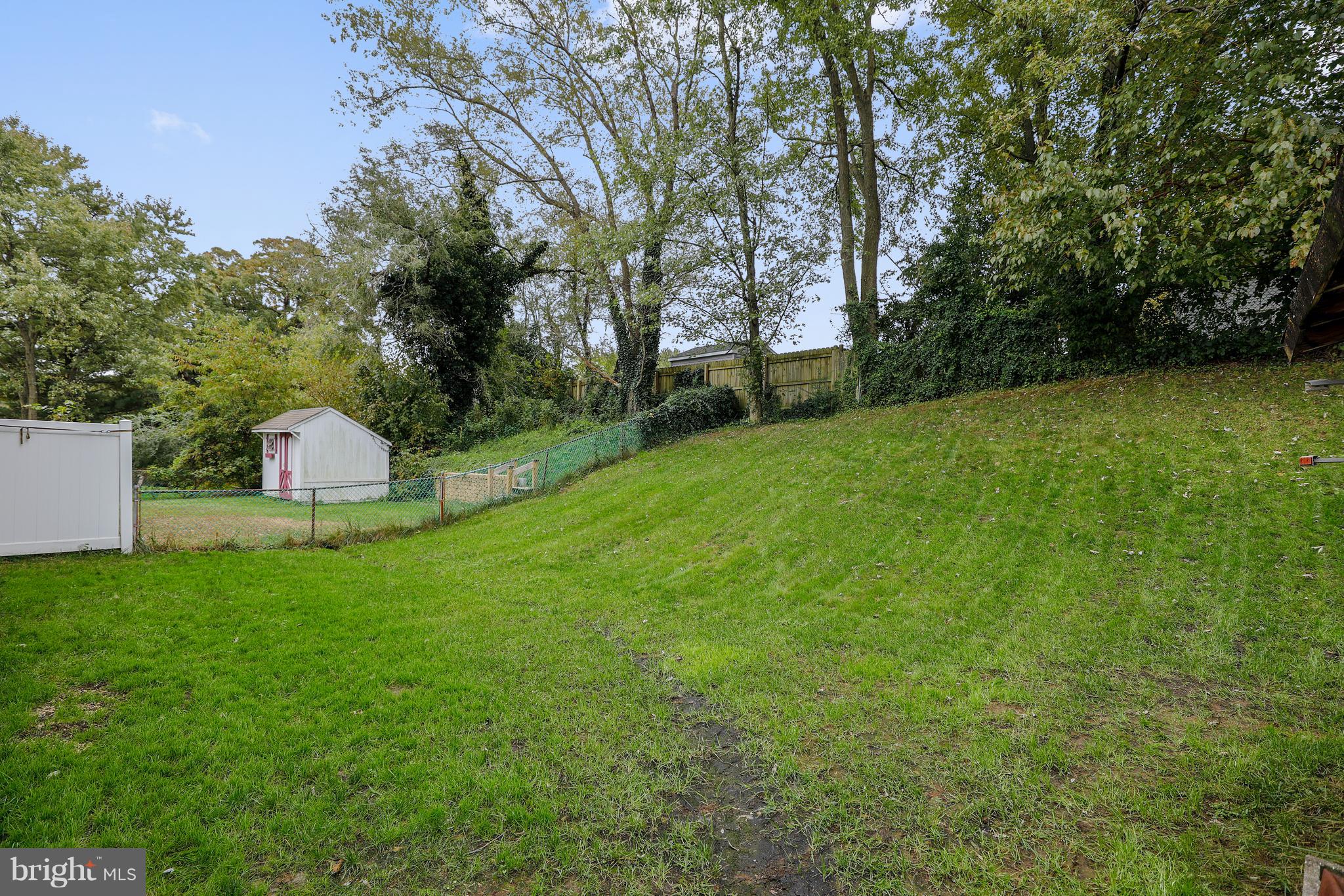 1318 Greyswood Road Odenton, MD 21113 - Photo 29 of 30 Back yard