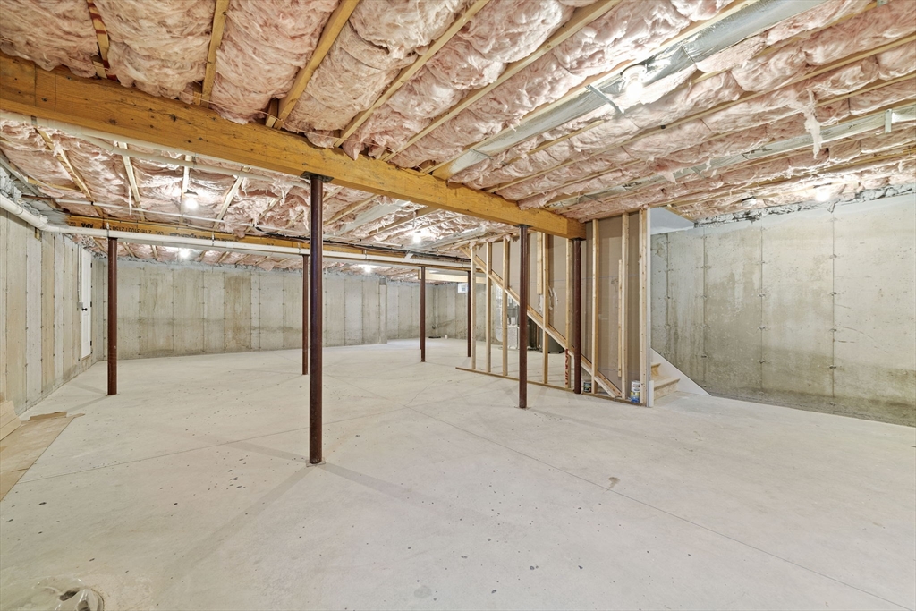 45 Red Gold Farm Road Marshfield, MA 02050 - Photo 29 of 40 a view of an empty room