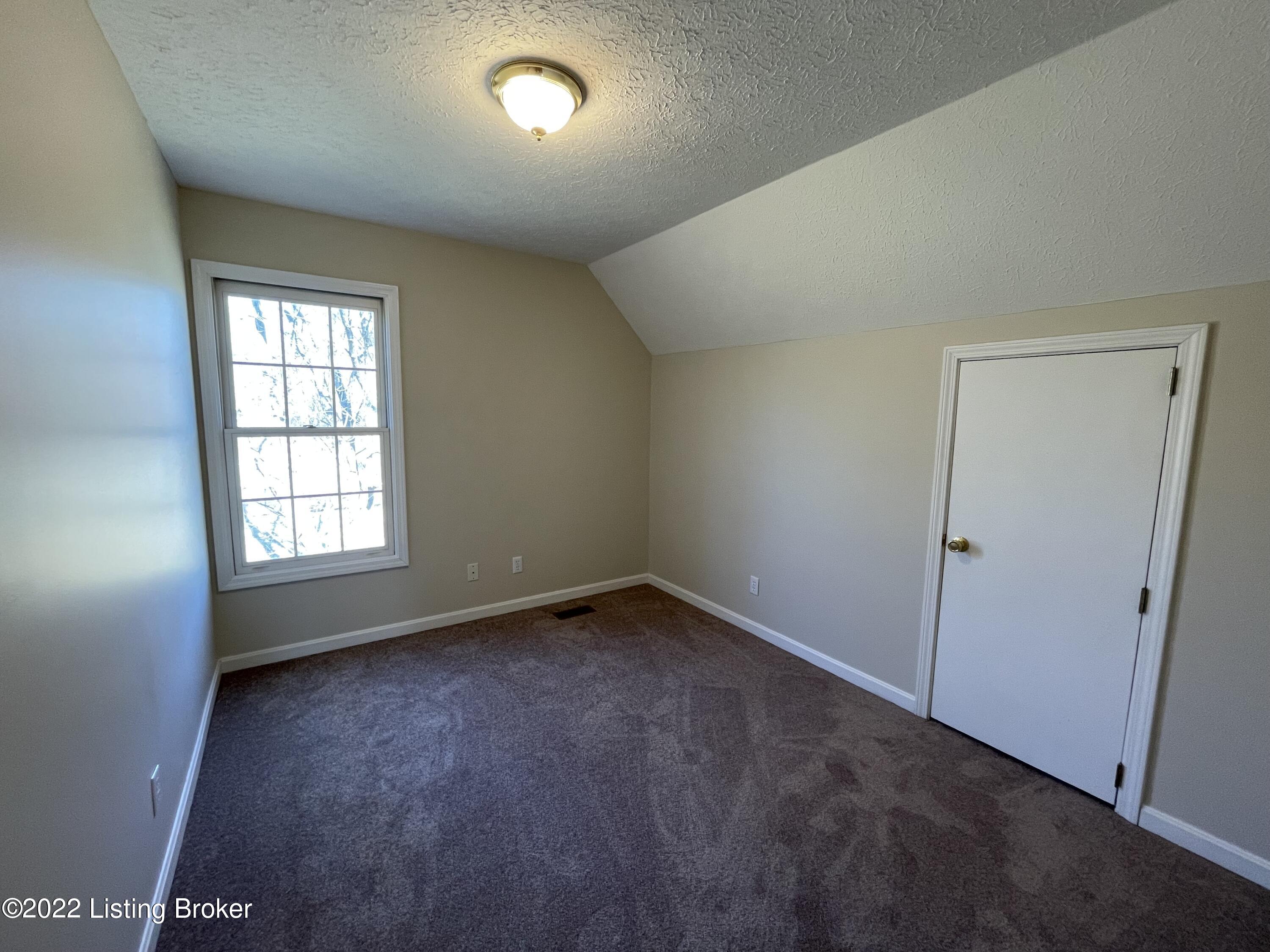 6023 Cooper Chapel Road Louisville, KY 40229 - Photo 15 of 22 IMG-6085