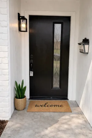 a view of entryway with a potted plant