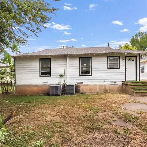 $1,495 | 1104 South Gilpin Avenue, Dallas, TX 75211