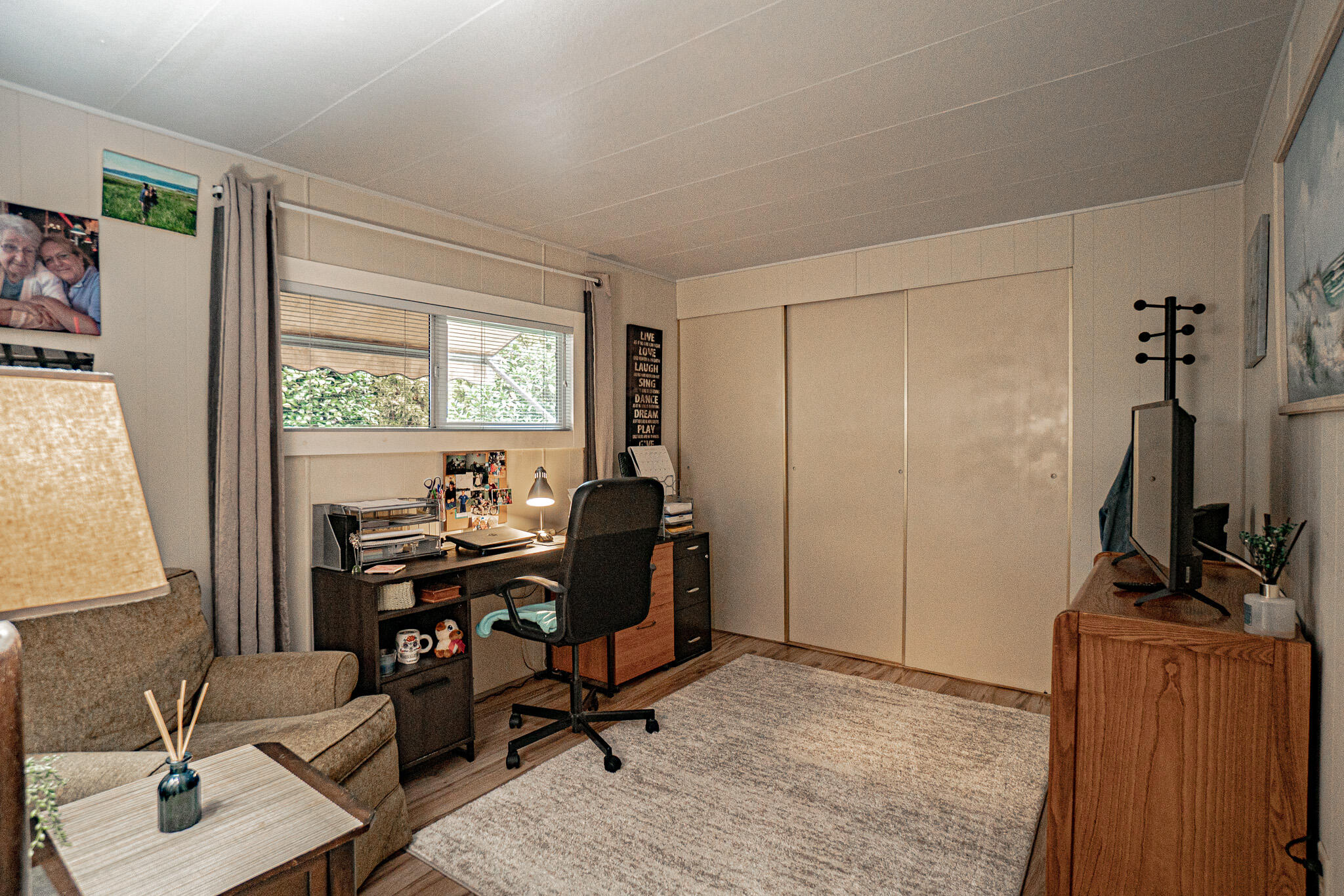 2252 Table Rock Road, Unit SPC 76 Medford, OR 97501 - Photo 14 of 26 14 Second Bedroom
