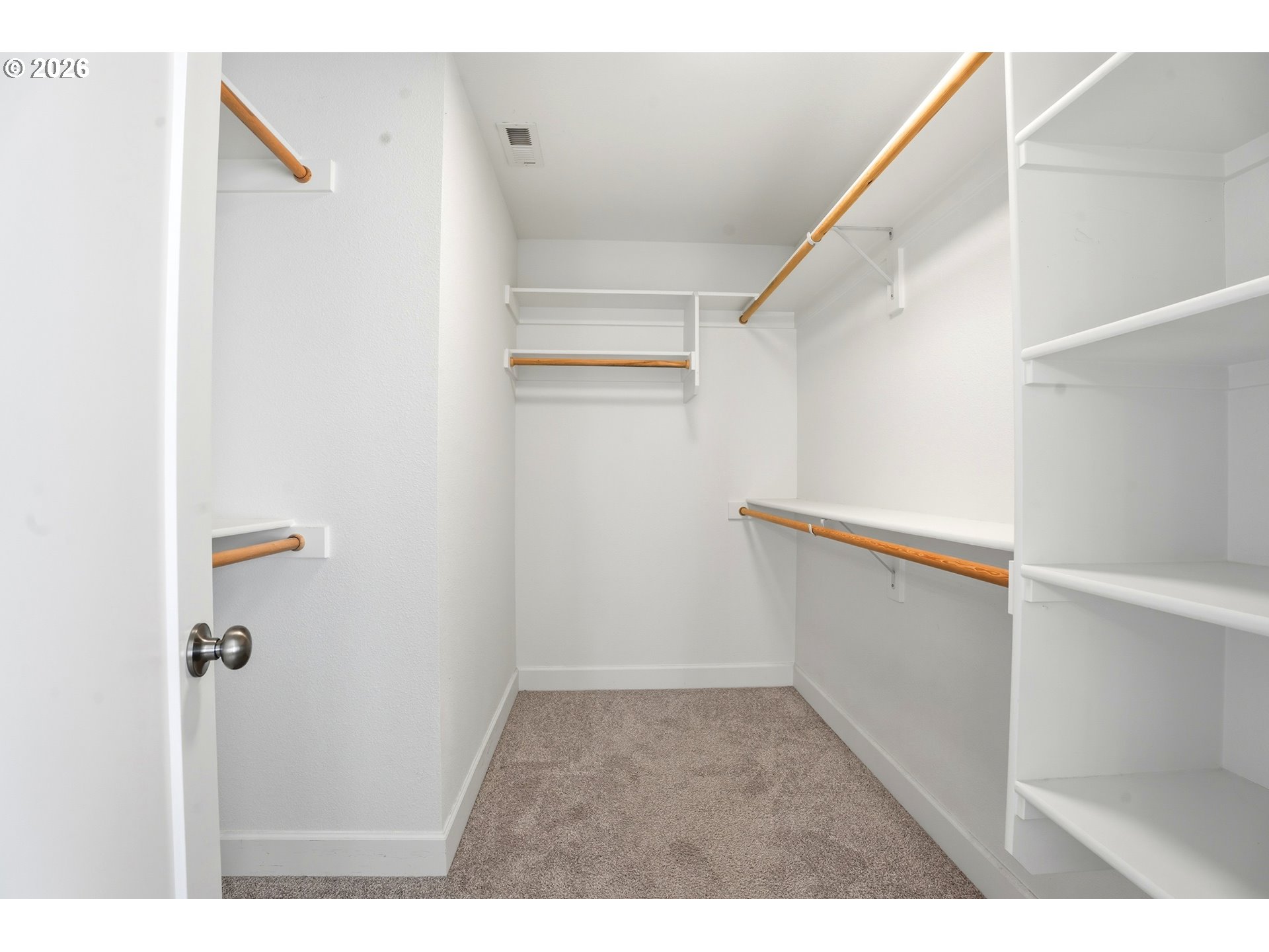 14146 South Cleveland Street Oregon City, OR 97045 - Photo 25 of 46 a view of an empty room