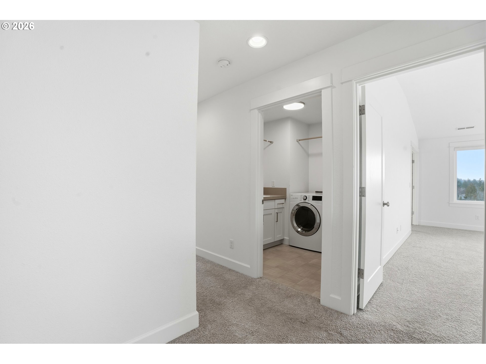 14146 South Cleveland Street Oregon City, OR 97045 - Photo 26 of 46 a view of a bathroom with tub and shower
