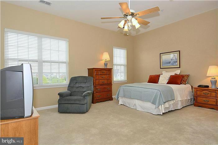 13606 Mills Farm Road Rockville, MD 20850 - Photo 12 of 30 Master Bedroom