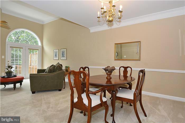 13606 Mills Farm Road Rockville, MD 20850 - Photo 9 of 30 Dining Room