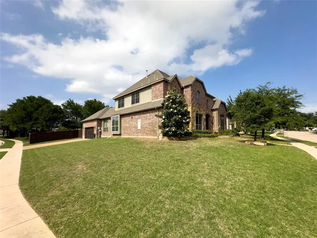 $649,900 | 308 Parke Hollow Drive, Wylie, TX 75098