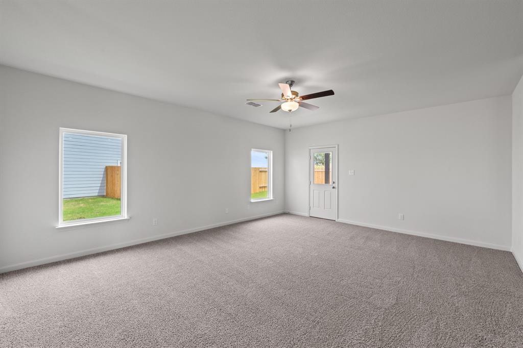 13528 Turtle Mountain Road Ponder, TX 76259 - Photo 4 of 9