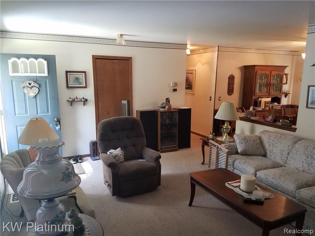 3266 Range Road Port Huron, MI 48060 - Photo 18 of 21 OTHER GREAT ROOM VIEW