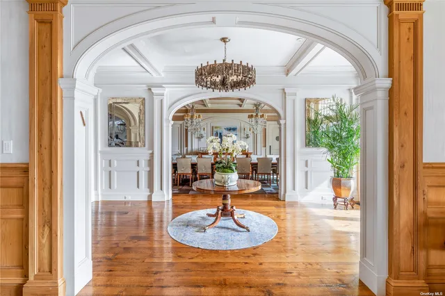 $28,000,000 | 6 A Spring Hill Lane, Old Westbury, NY 11568