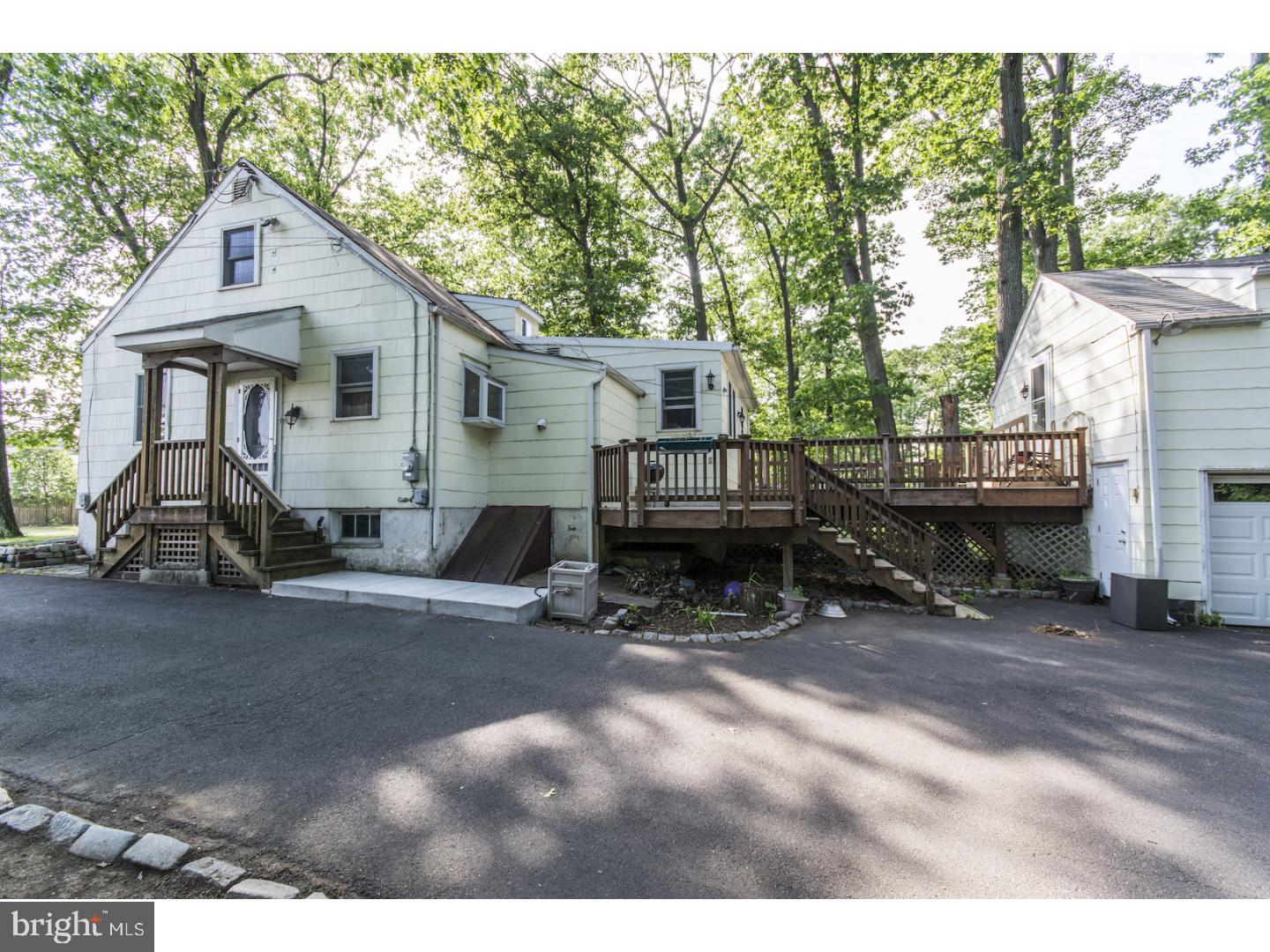 1765 Almshouse Road Jamison, PA 18929 - Photo 5 of 18 Gallery Image 5