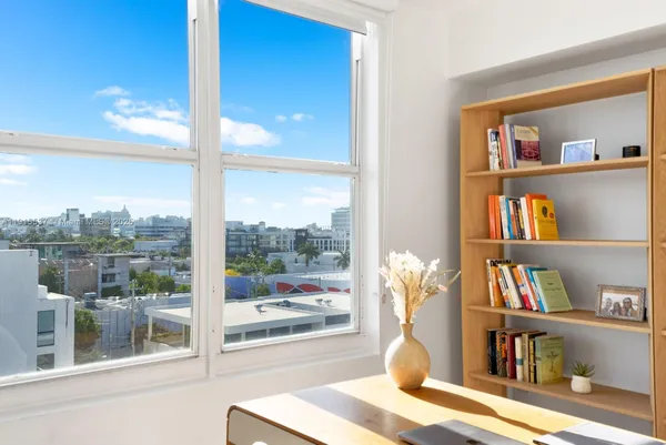 $5,700 | 1800 Sunset Harbour Drive, Unit 803, Miami Beach, FL 33139