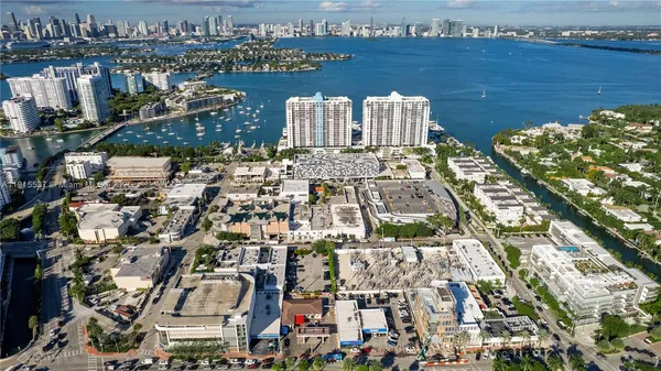 $5,700 | 1800 Sunset Harbour Drive, Unit 803, Miami Beach, FL 33139