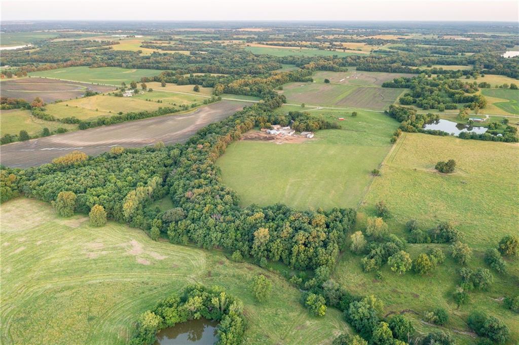 1318 Northwest 911p Road Blairstown, MO 64726 - Photo 23 of 99