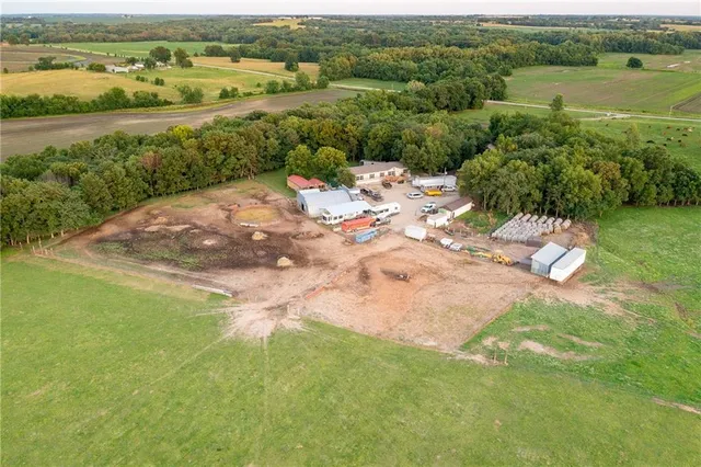 $524,900 | 1318 Northwest 911p Road, Blairstown, MO 64726