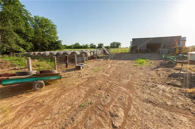 $524,900 | 1318 Northwest 911p Road, Blairstown, MO 64726