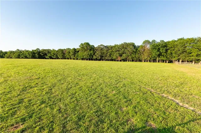 $524,900 | 1318 Northwest 911p Road, Blairstown, MO 64726