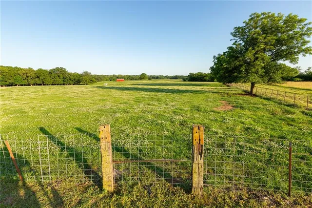 $524,900 | 1318 Northwest 911p Road, Blairstown, MO 64726