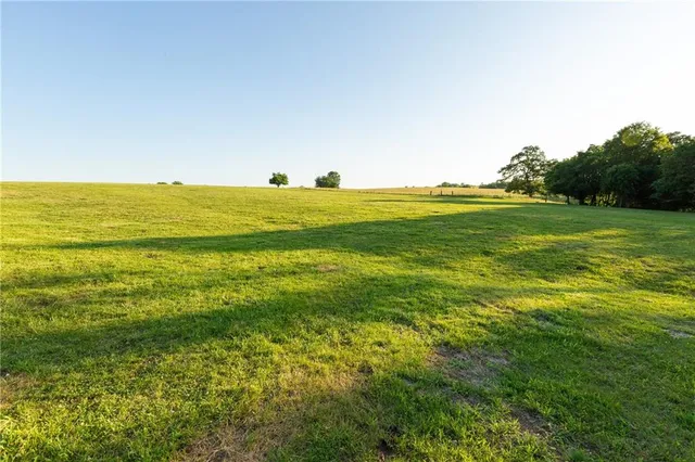 $524,900 | 1318 Northwest 911p Road, Blairstown, MO 64726