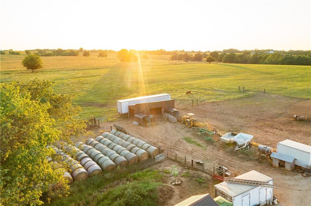 1318 Northwest 911p Road Blairstown, MO 64726 - Photo 7 of 99