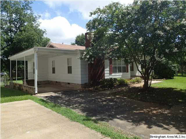 1108 Walnut Street West Sylacauga, AL 35150 - Photo 5 of 14