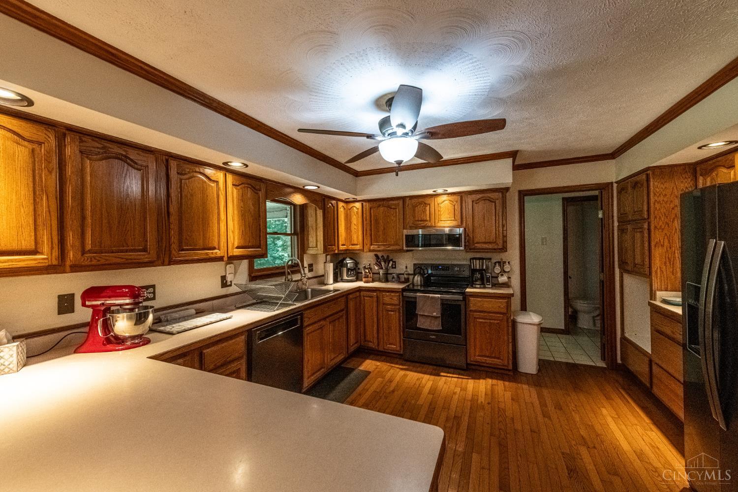 1281 Hiatt Road Clarksville, OH 45113 - Photo 2 of 42