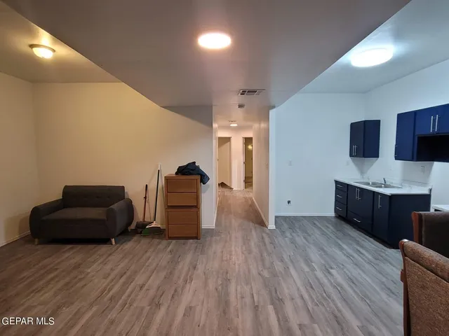 $395,000 | 324 Valley Fair Way, El Paso, TX 79907