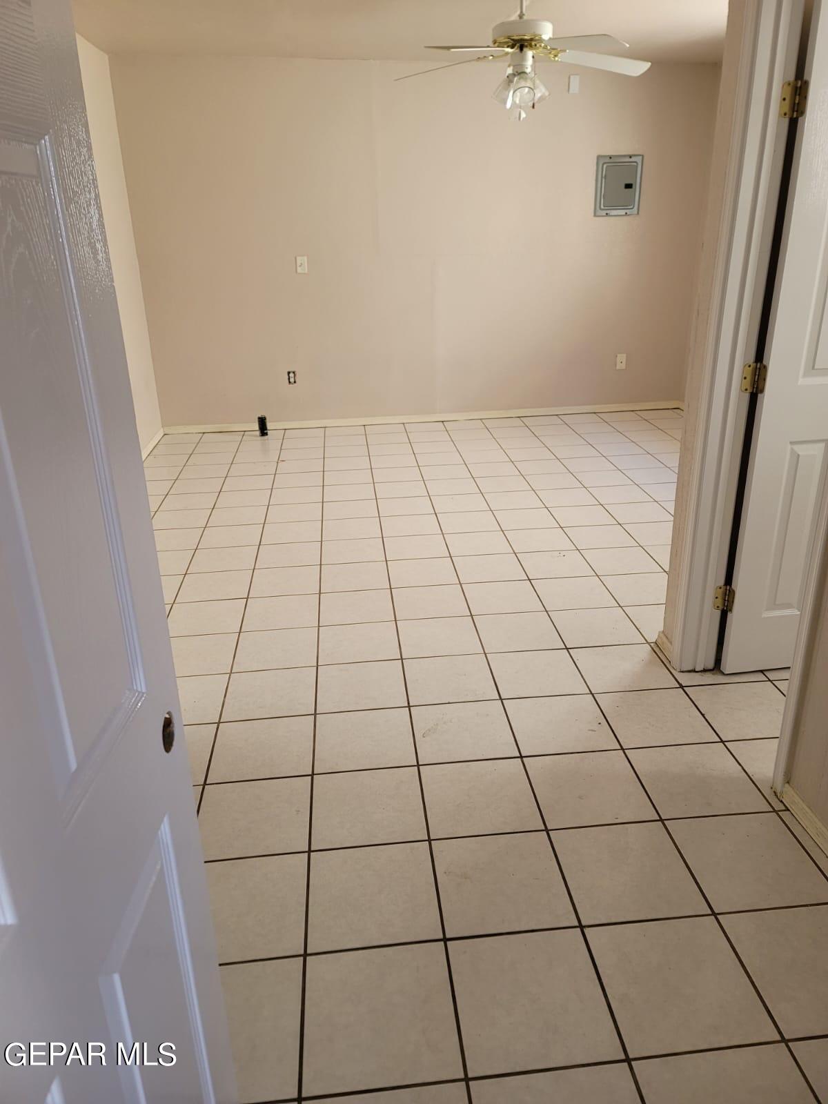 324 Valley Fair Way El Paso, TX 79907 - Photo 77 of 82 ec33a976-f545-40d7-8058-f93490d4d707