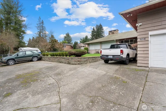 $725,000 | 16545 Des Moines Memorial Drive South, Burien, WA 98148