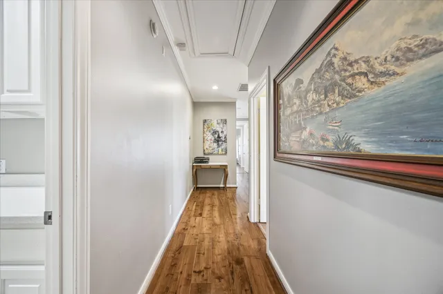 $885,000 | 518 South Park Grove, Houston, TX 77007