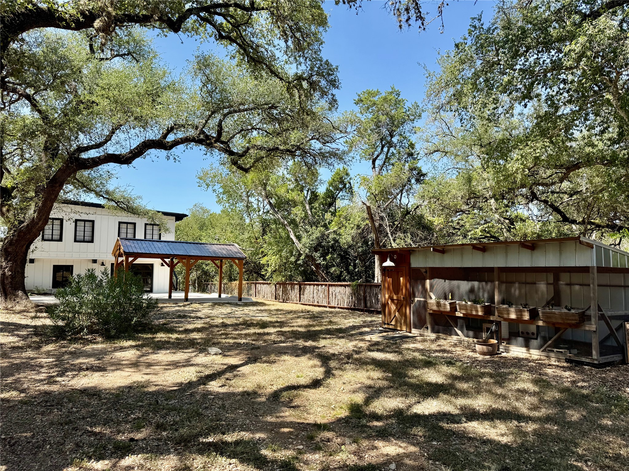710 Flite Acres Road Wimberley, TX 78676 - Photo 40 of 40 Large Chicken Coop