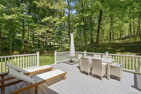 $999,000 | 61 Cliffside Lane, Mount Kisco, NY 10549