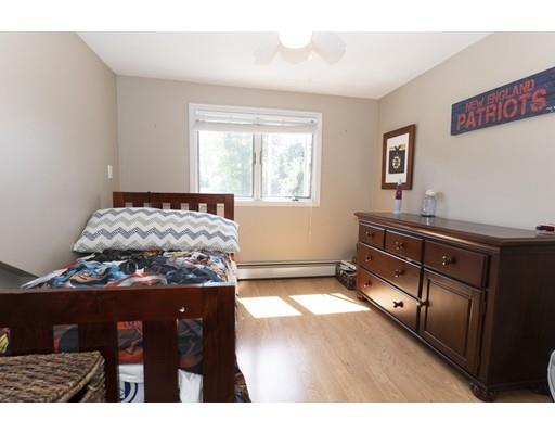 36 Silsbee Road North Andover, MA 01845 - Photo 12 of 33 Gallery Image 12