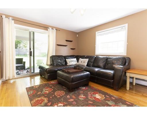 36 Silsbee Road North Andover, MA 01845 - Photo 6 of 33 Gallery Image 6
