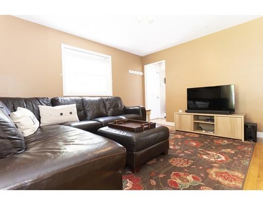 36 Silsbee Road North Andover, MA 01845 - Photo 8 of 33 Gallery Image 8