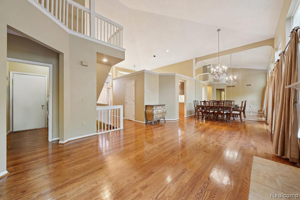3244 Bridlewood Drive Rochester, MI 48306 - Photo 20 of 48