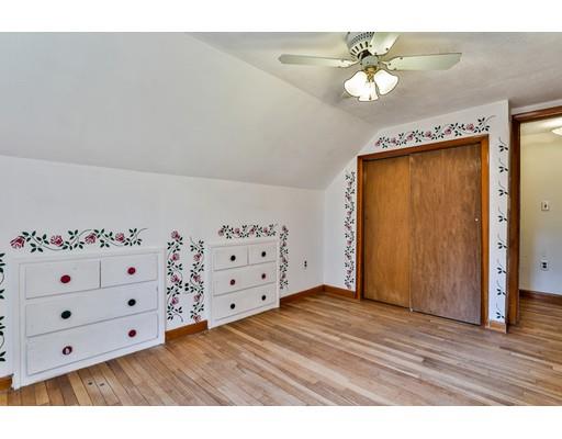 9 Fairmeadow Road Wilmington, MA 01887 - Photo 21 of 27 Gallery Image 21