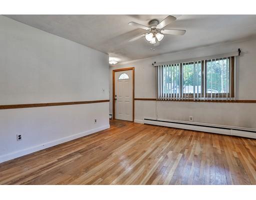 9 Fairmeadow Road Wilmington, MA 01887 - Photo 8 of 27 Gallery Image 8