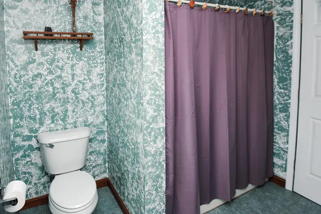 $450,000 | 251 Annabessacook Road, Winthrop, ME 04364