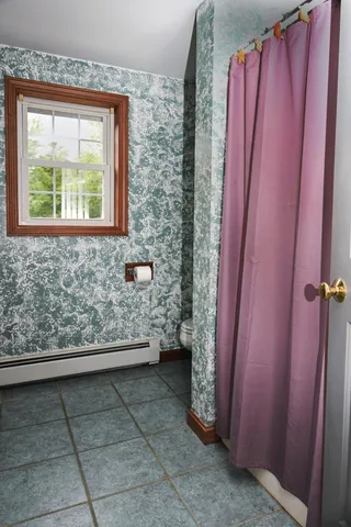 $450,000 | 251 Annabessacook Road, Winthrop, ME 04364