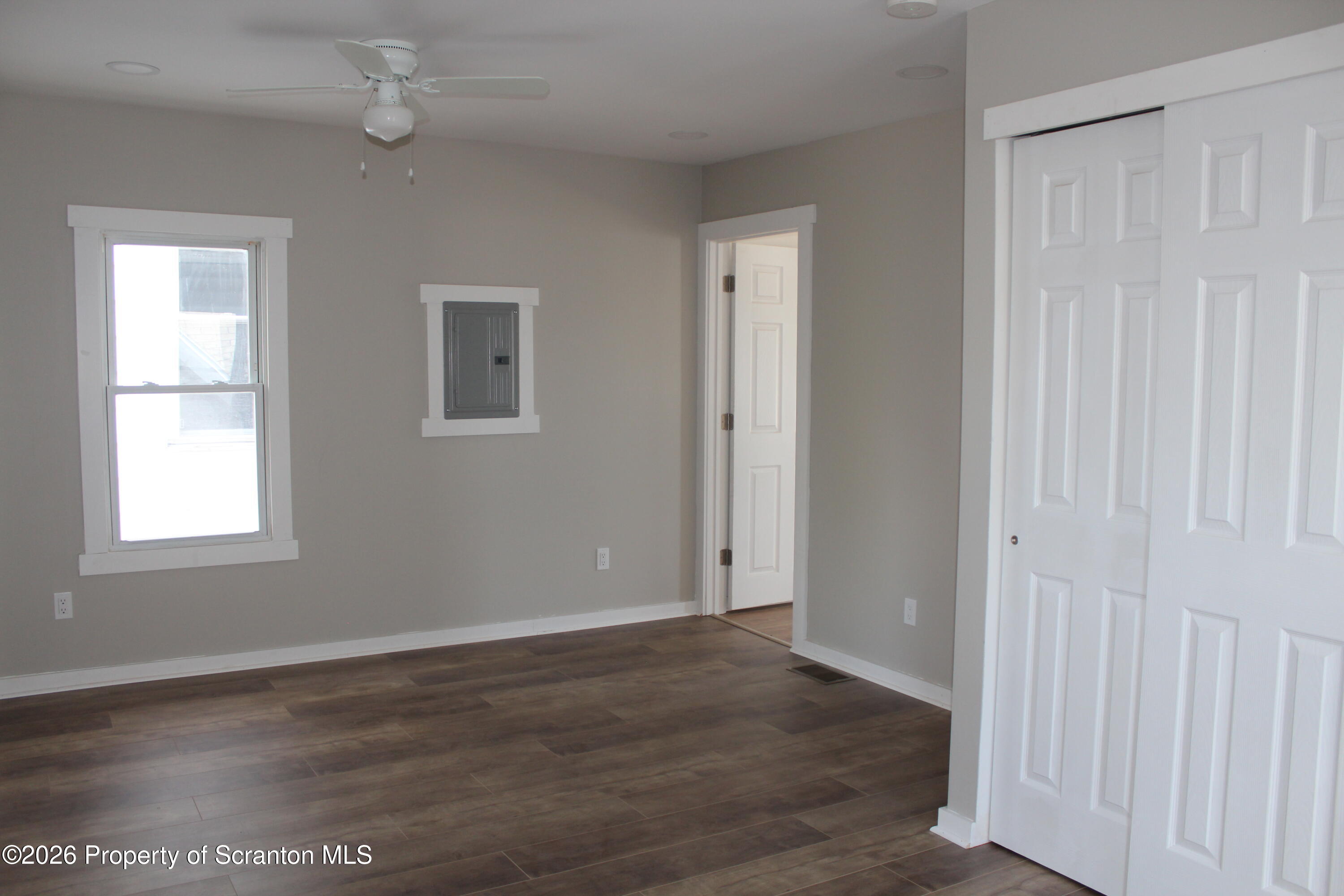 215 Ferdinand Street, Unit 2 Scranton, PA 18508 - Photo 11 of 17 Living Room