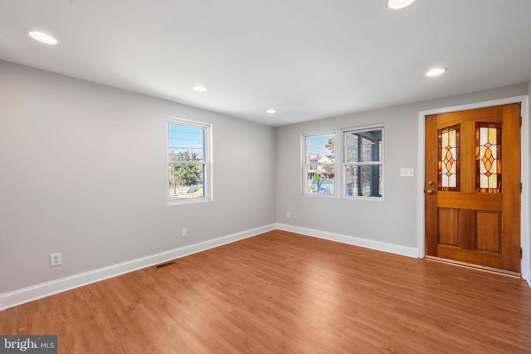1200 Haverhill Road Baltimore, MD 21229 - Photo 4 of 40 Gallery Image 4
