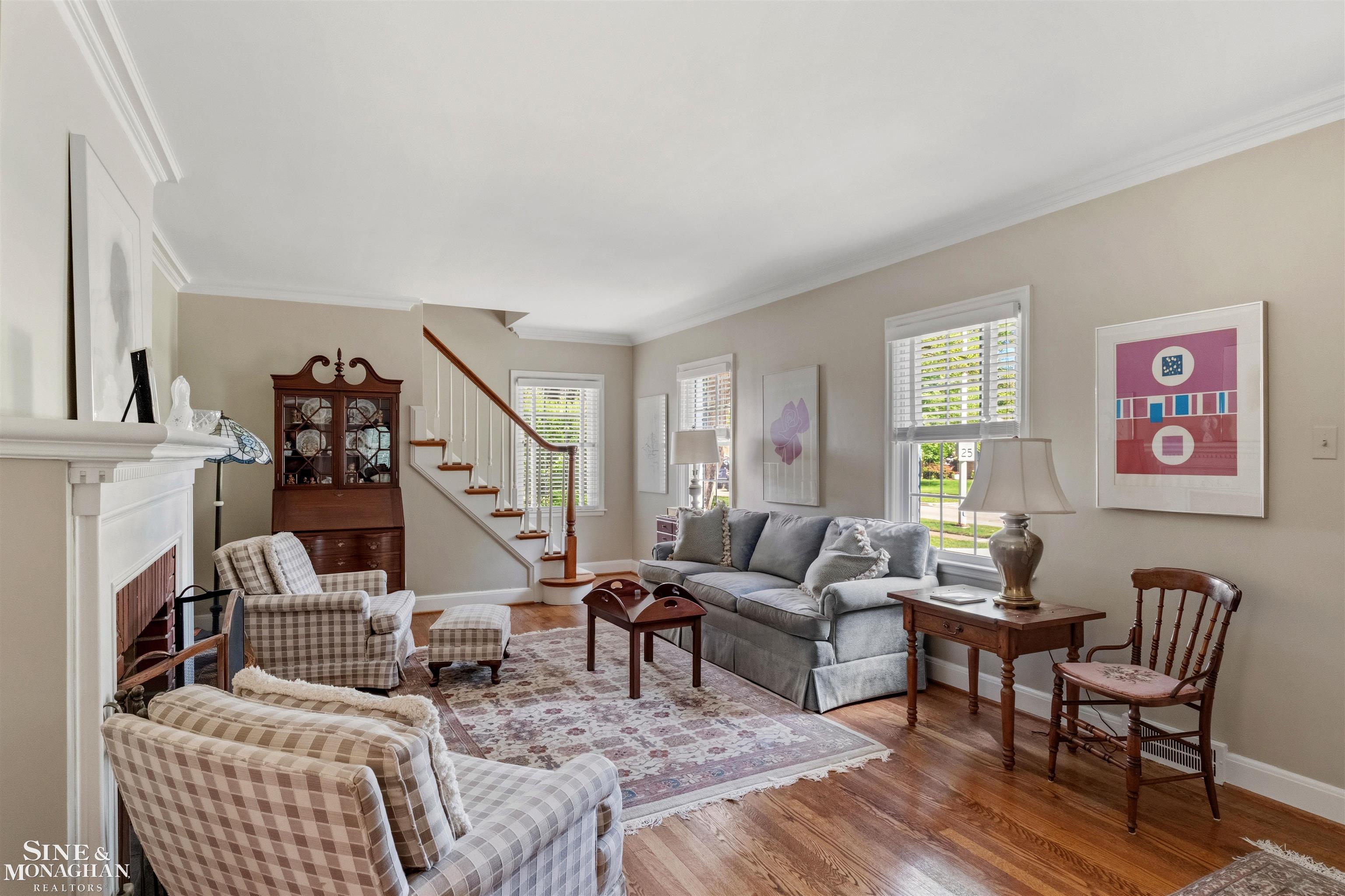 83 Hawthorne Road Grosse Pointe Shores, MI 48236 - Photo 5 of 50