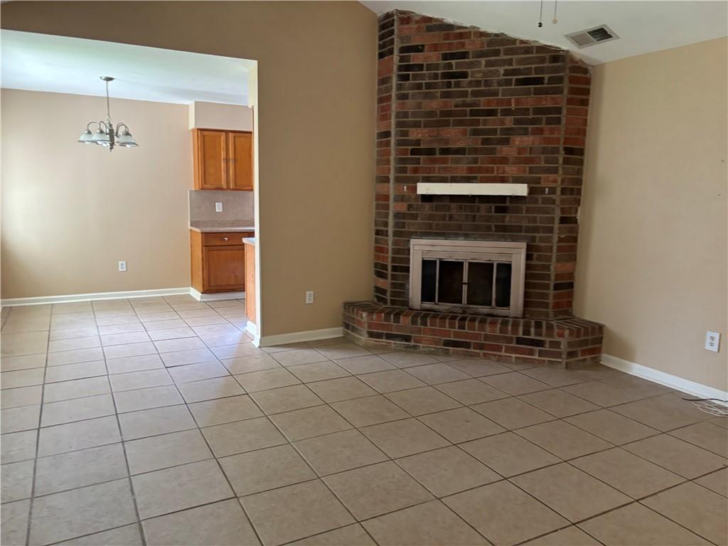 1400 Kings Row Slidell, LA 70461 - Photo 2 of 11