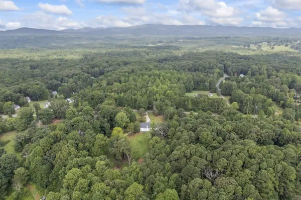 $699,999 | 31 Haygood Circle, Dawsonville, GA 30534