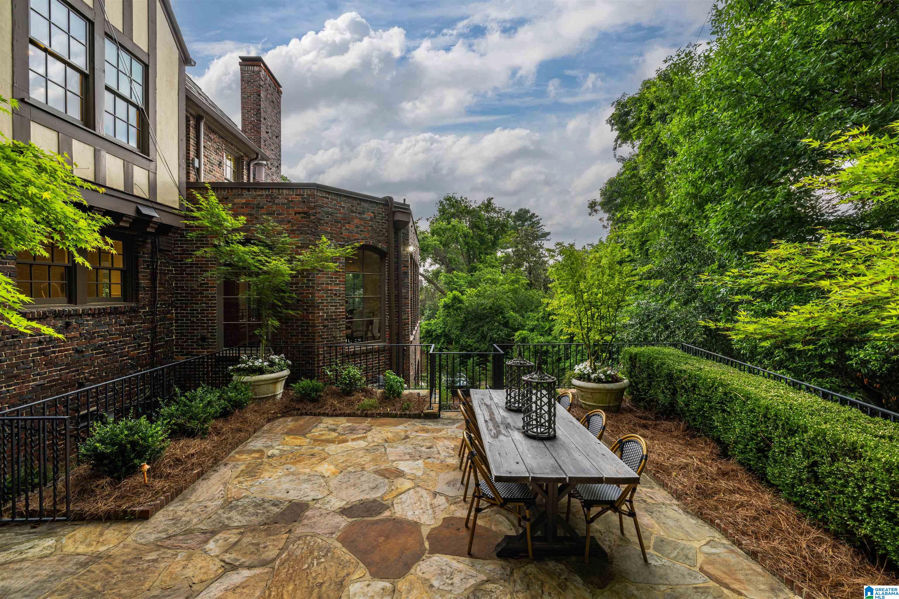 3516 Redmont Road Birmingham, AL 35213 - Photo 49 of 71
