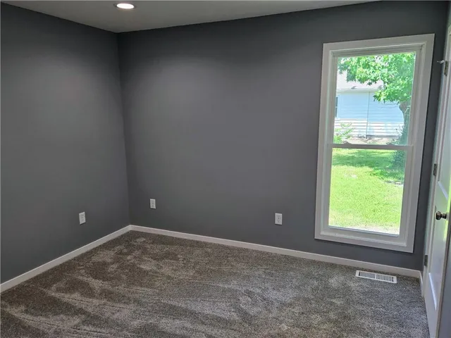 $279,900 | 449 East Market Street, Warrensburg, MO 64093