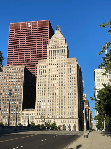 $295,000 | 310 South Michigan Avenue, Unit 1612, Chicago, IL 60604