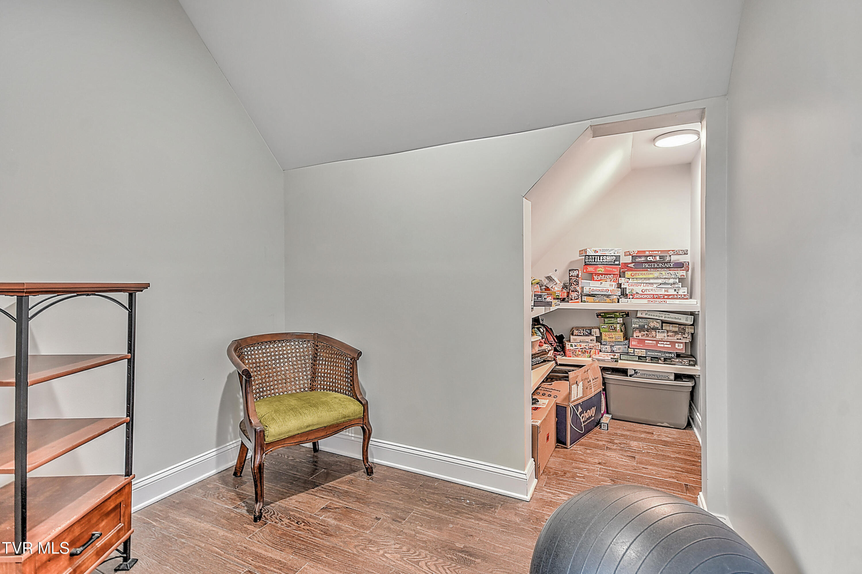 130 Robin Road Bristol, TN 37620 - Photo 53 of 103 130 Robin Rd AB-55